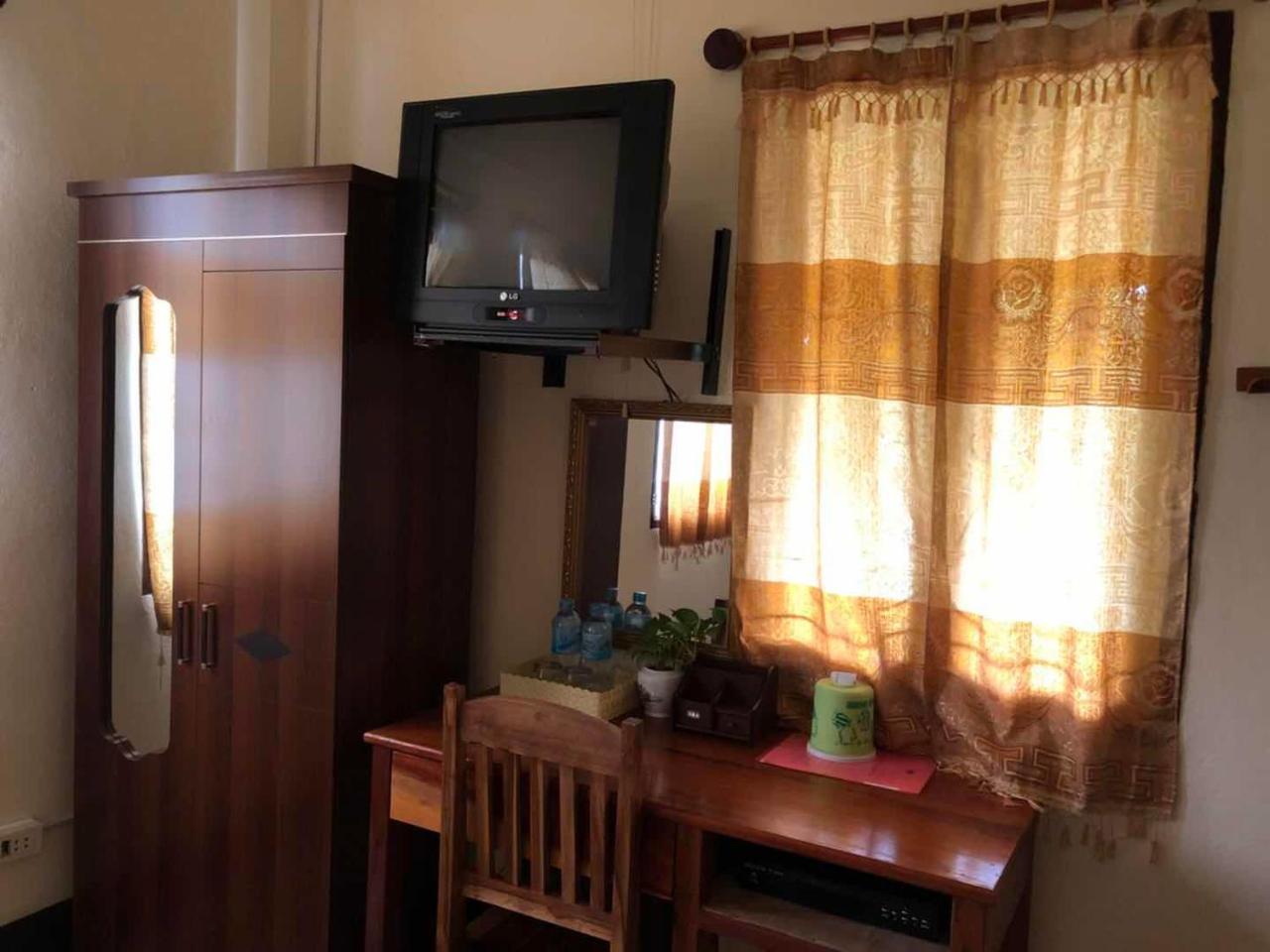 A Tee Guesthouse Luang Prabang Bagian luar foto