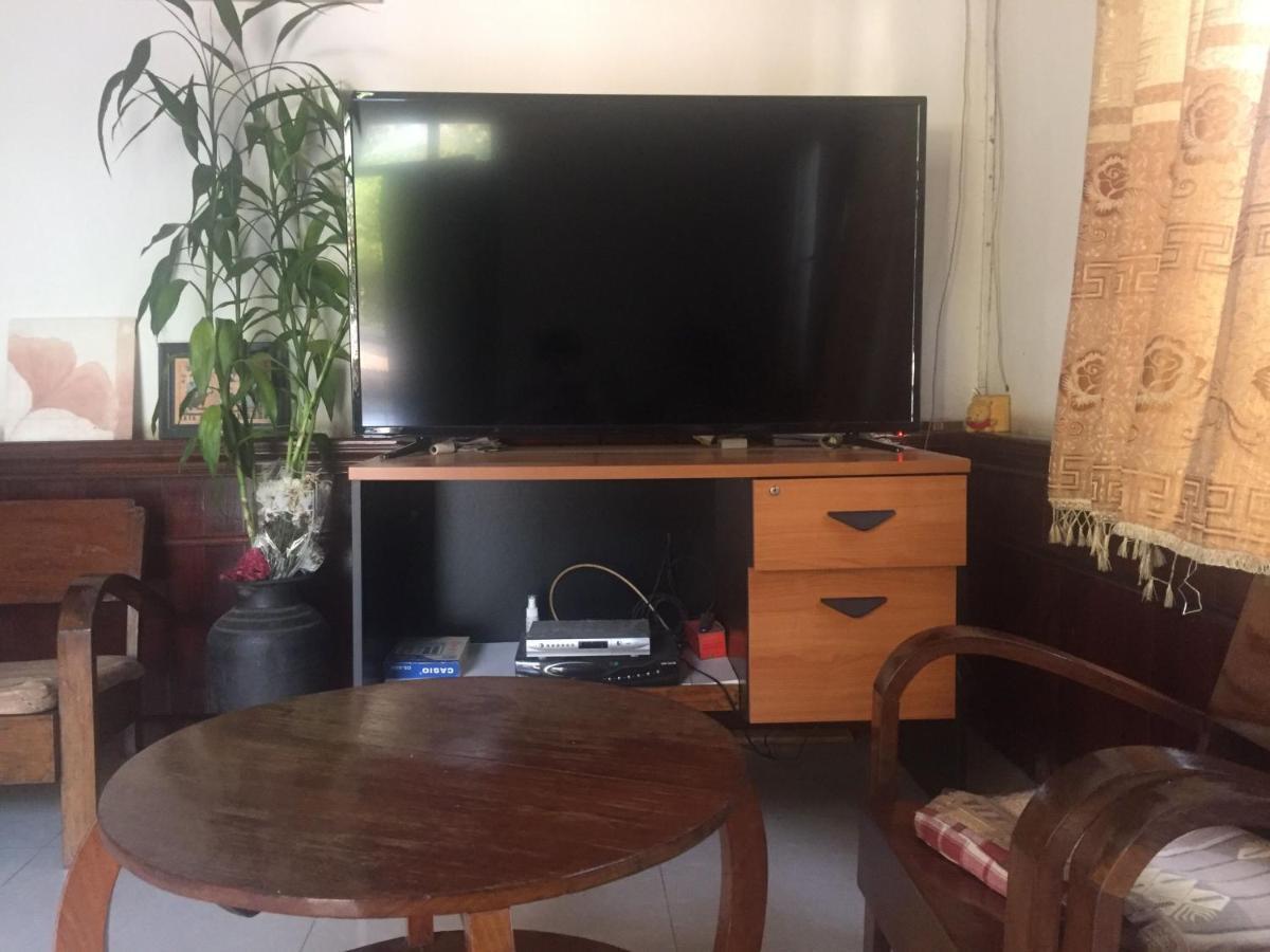 A Tee Guesthouse Luang Prabang Bagian luar foto